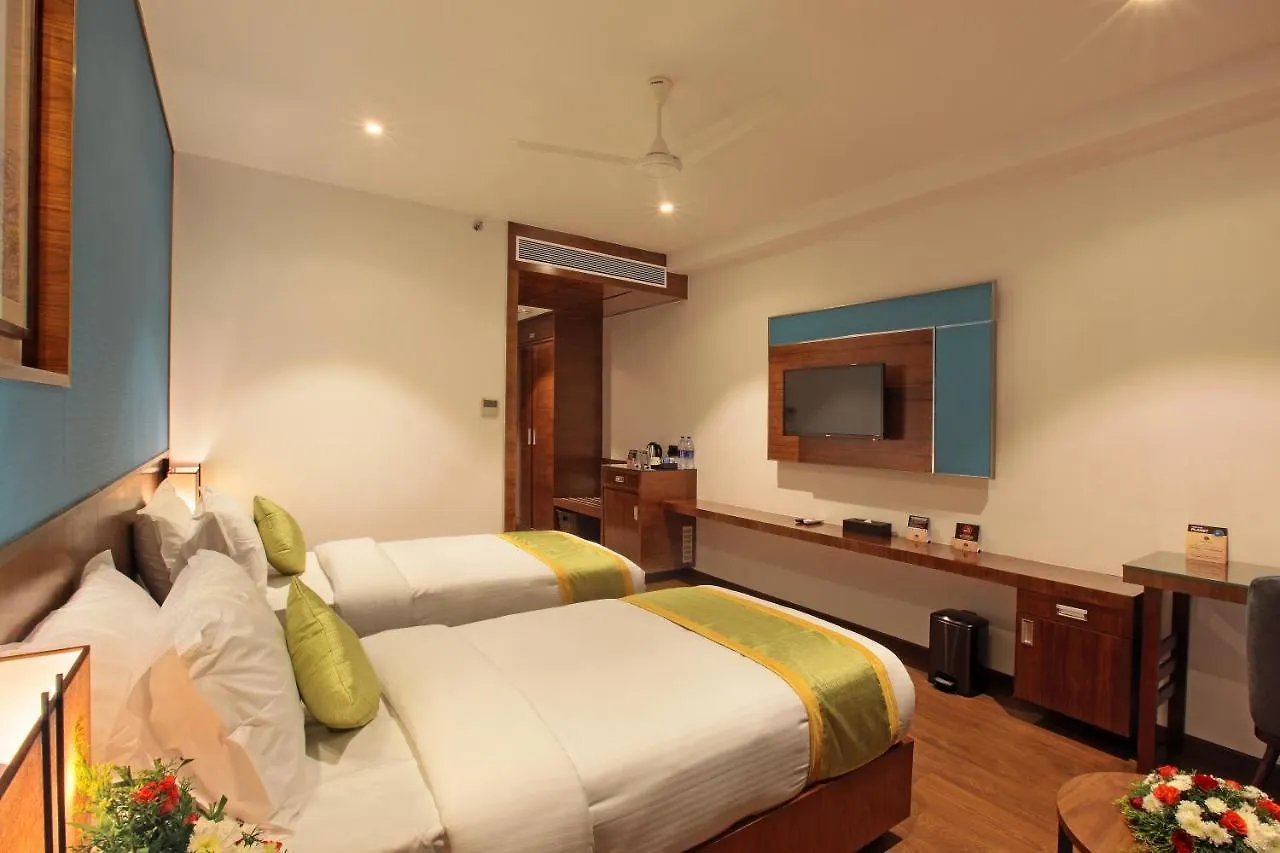 Hotel Ceasar Palace Thodupuzha 4*,  India
