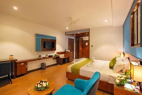 Hotel Ceasar Palace Thodupuzha