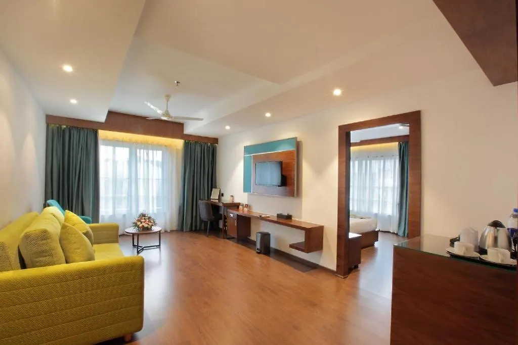 Hotel Ceasar Palace Thodupuzha India