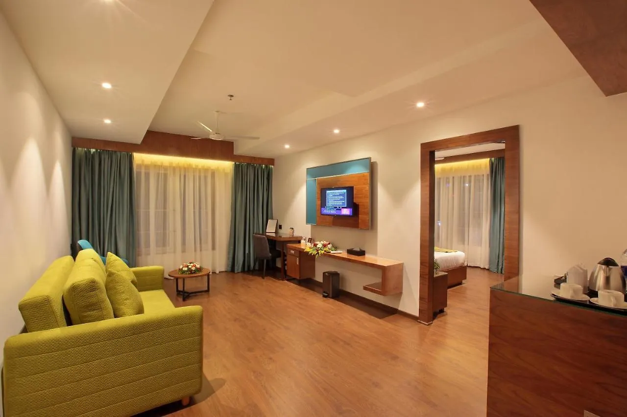 Hotel Ceasar Palace Thodupuzha 4*,