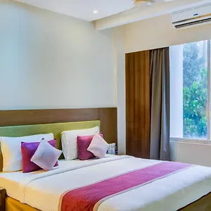 Hotel Jk Residency